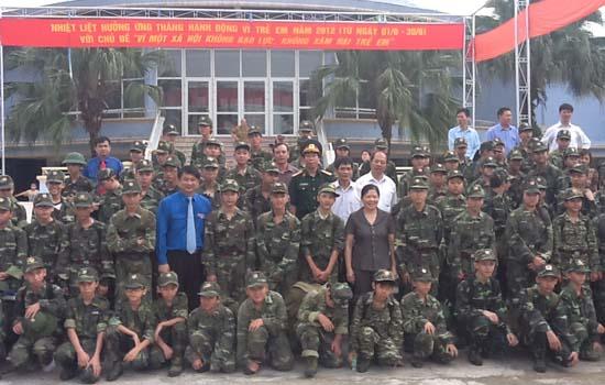 Khai mạc lớp Học kỳ trong quân đội năm 2012 (06 / 06 / 2012)